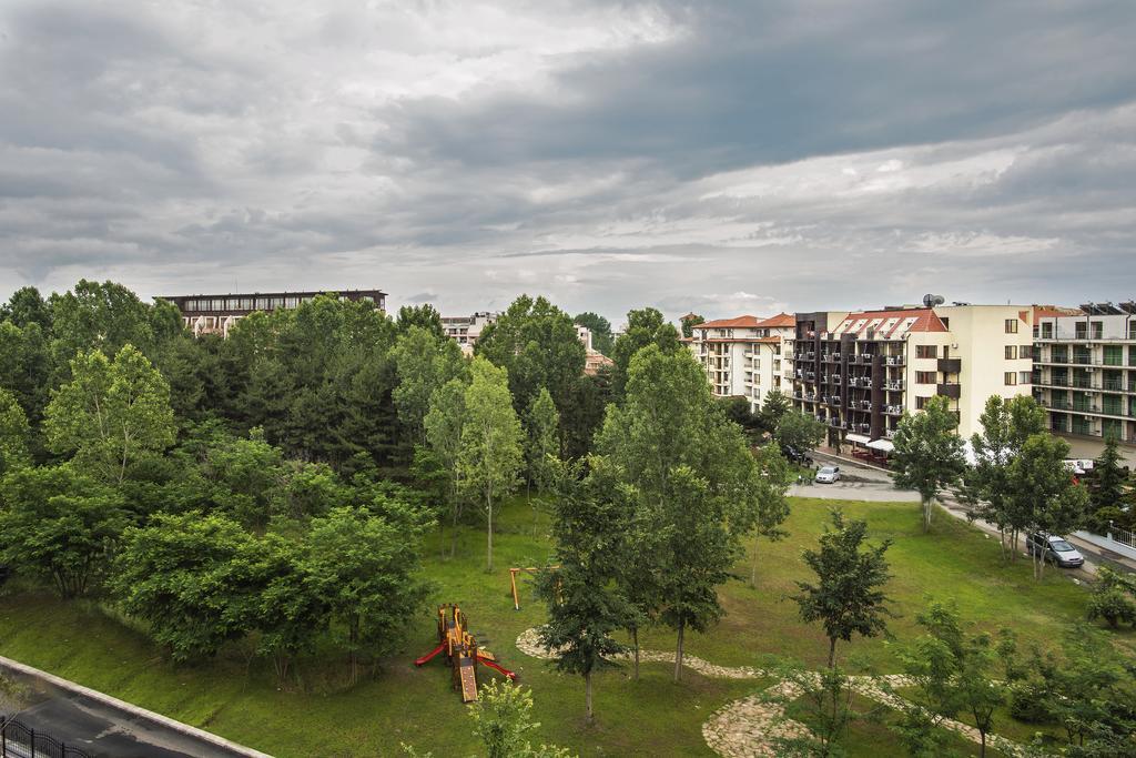 Hotel Lira Napospart Kültér fotó